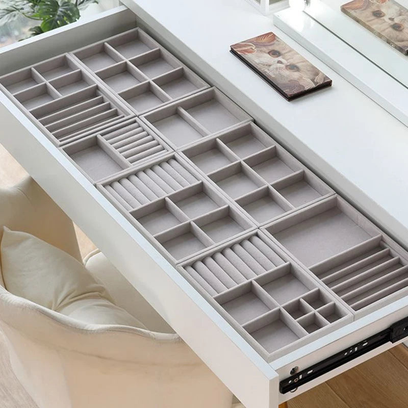 Luxora Velvet Jewelry Organizer Tray